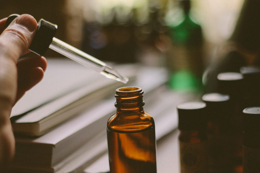 what is a cannabis tincture